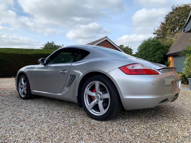 View PORSCHE CAYMAN 3.4 987 S