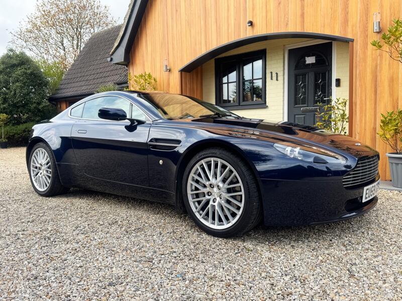 View ASTON MARTIN VANTAGE 4.7 V8
