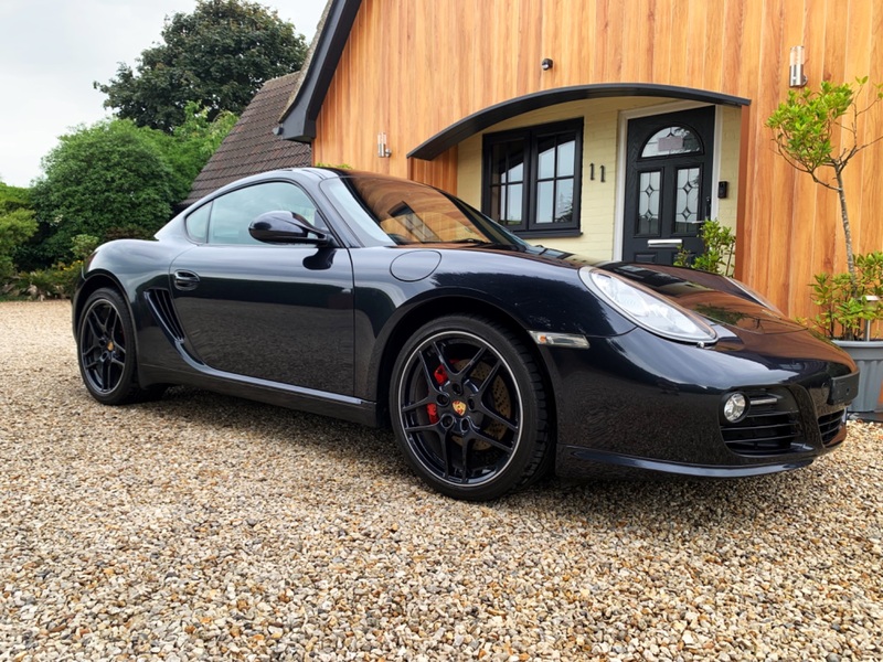 View PORSCHE CAYMAN 24V S PDK - 320 BHP